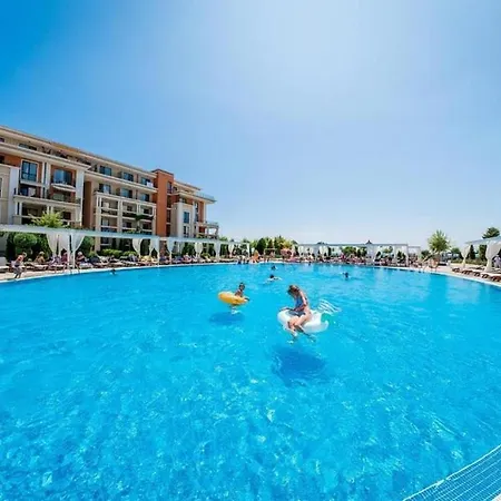 Menada Prestige Fort Beach Otel 3*